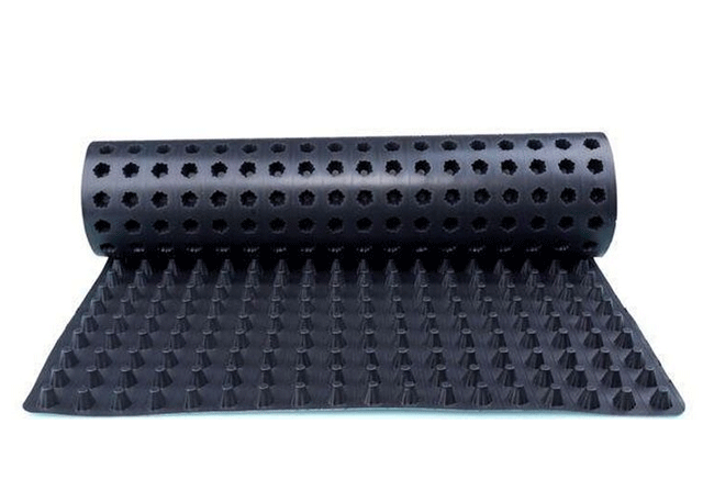 塑料排水板在樓頂花園上的應用，緩解熱島效應，除霧霾改生態